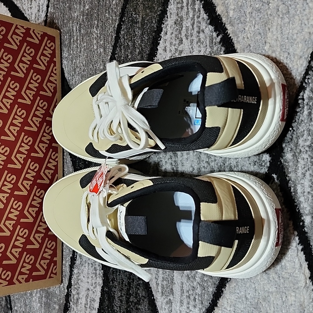 VANS ULTRARANGE EXO BLACK & KHAKI SNEAKERS SHOE UNISEX - Picture 4 of 10